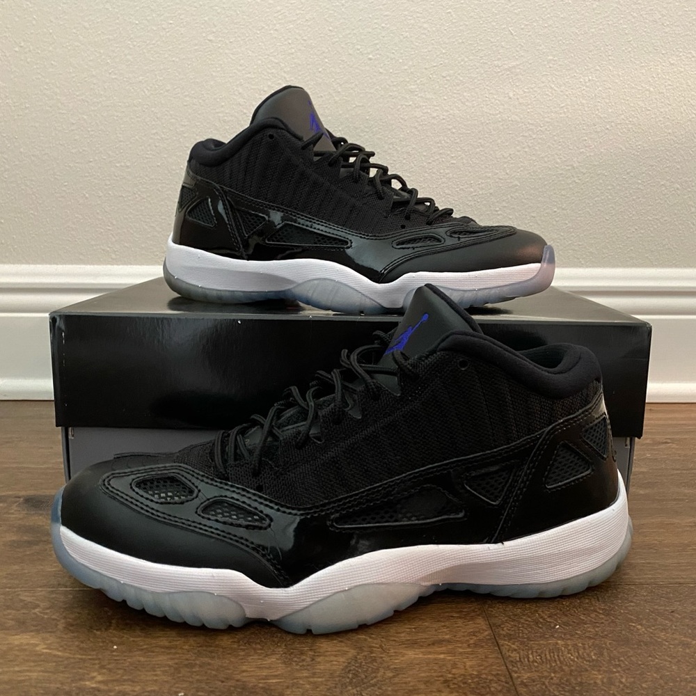 Jordan 11 Space Jam Low IE’s